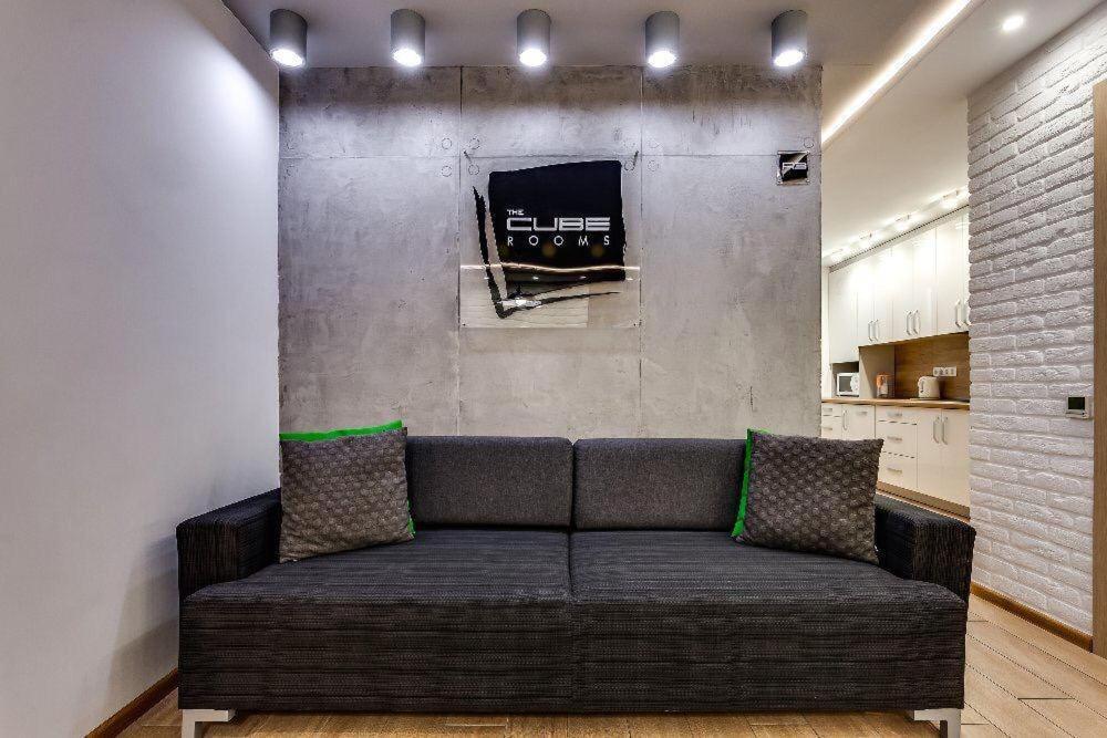 The Cube Rooms Λβιβ Εξωτερικό φωτογραφία